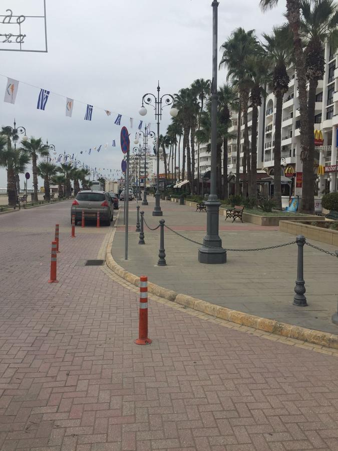 לרנקה Nautilus Tourist Apartments מראה חיצוני תמונה