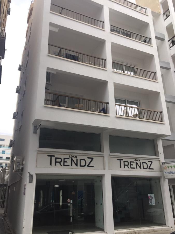 לרנקה Nautilus Tourist Apartments מראה חיצוני תמונה